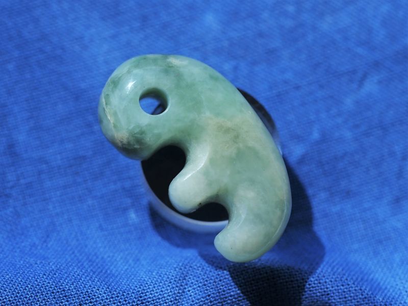 彌生文化期 「考古資料」 獣形勾玉 不整形獣形小勾玉 美麗勾玉 勾玉