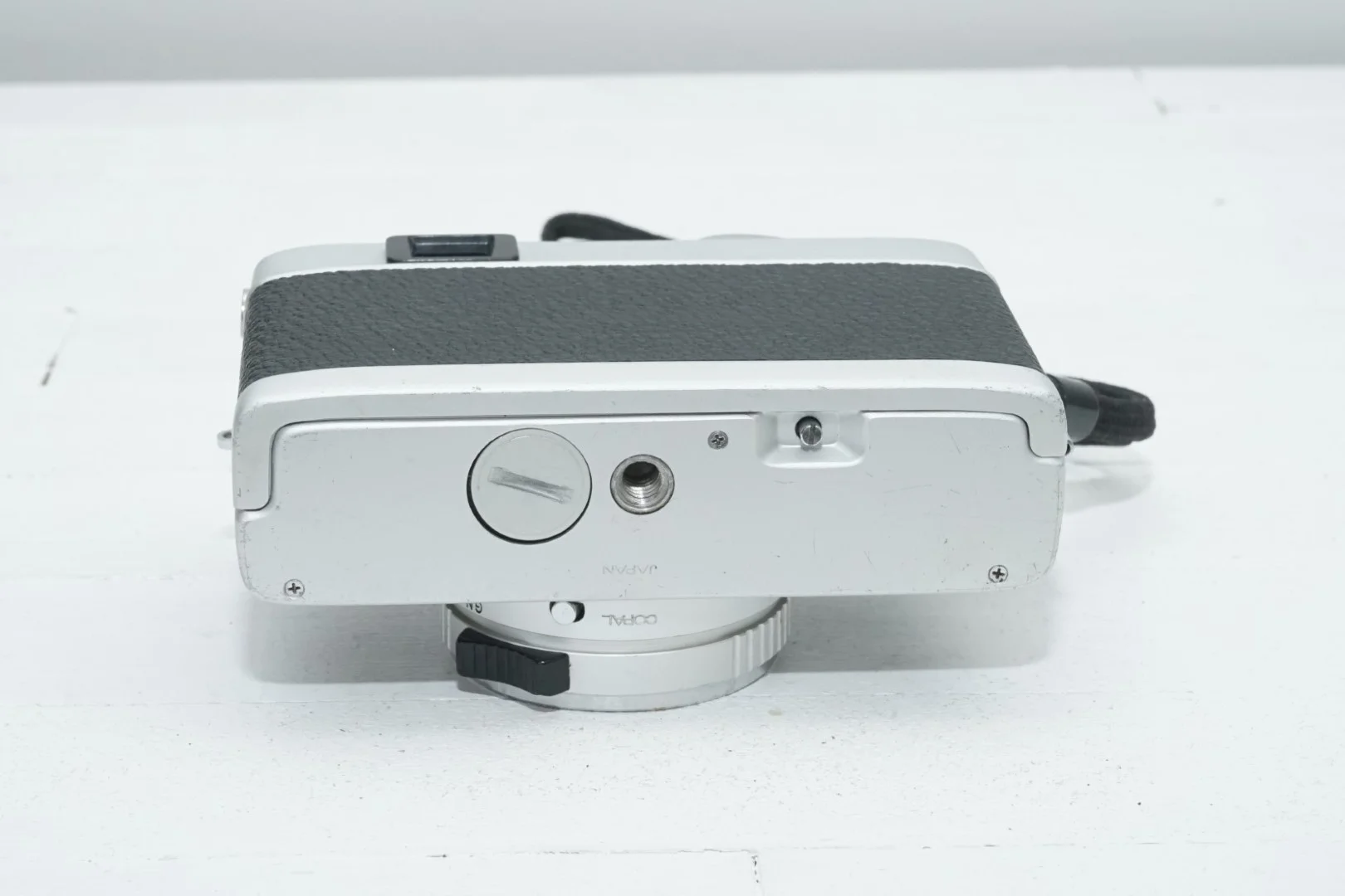 KONICA C35 (初代) 紹介と使い方 – 御部スクラ バーチャルYouTuber