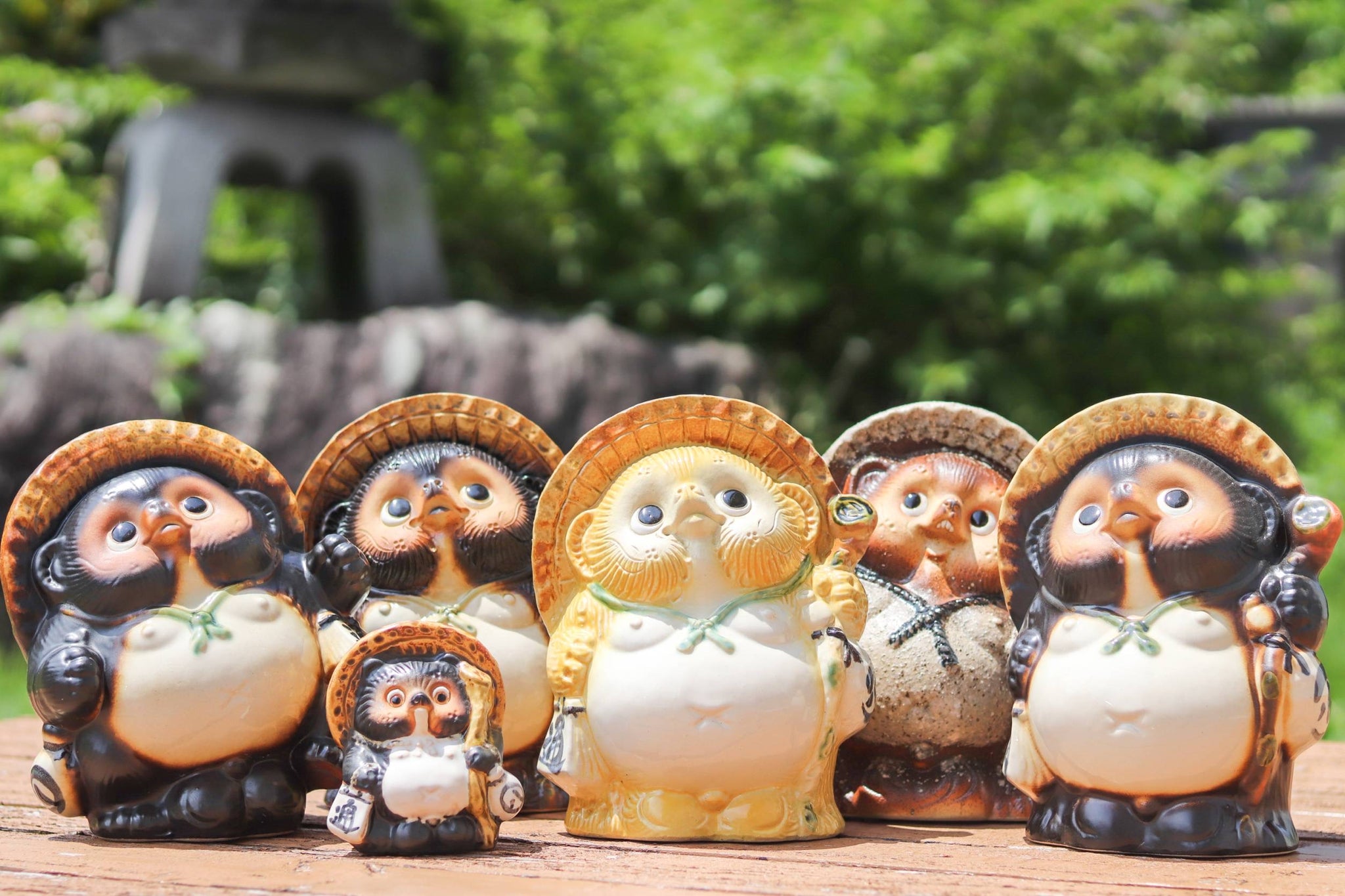 信楽焼 タヌキ置物 福狸 7号 茶色 ブラウン – 小幡久兵衛食器店