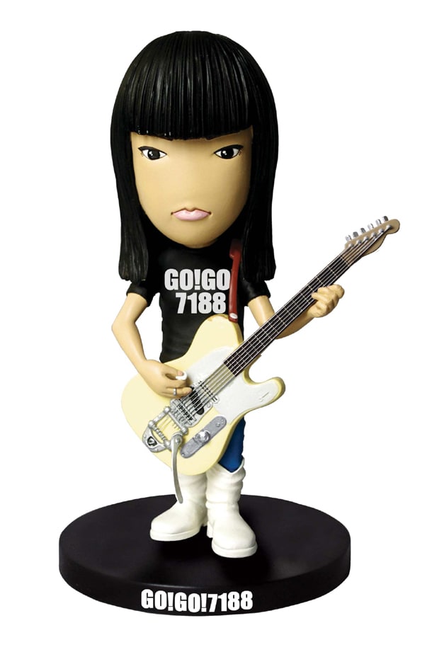 GO!GO!7188とRYO the SKYWALKERの3頭身フィギュア - 音楽ナタリー