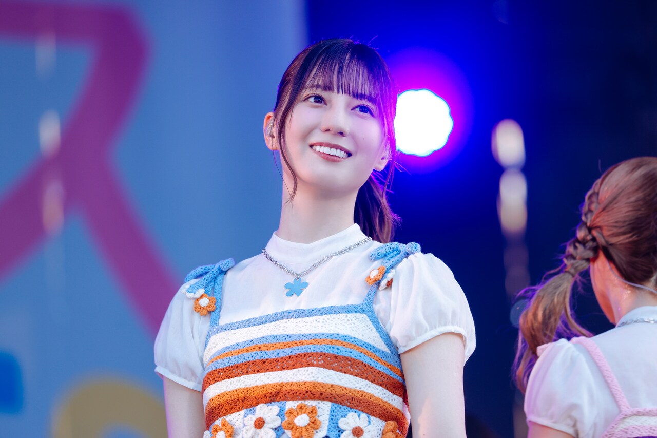 日向坂46 小坂菜緒サイン入りひなたフェス2024会場購入限定ステッカー