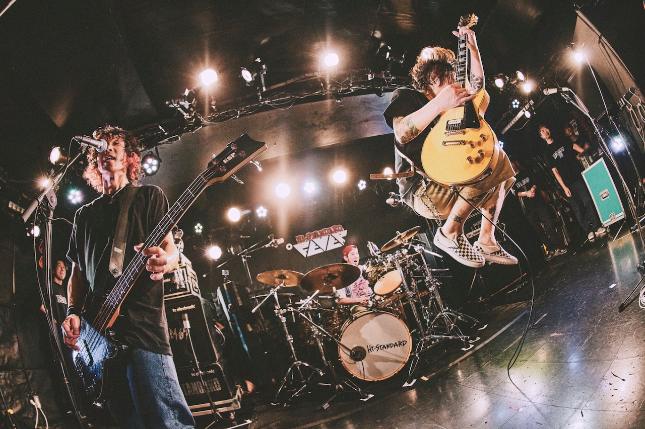 おかえりHi-STANDARD！ZAX迎えた新体制ハイスタ、新代田FEVERで産声