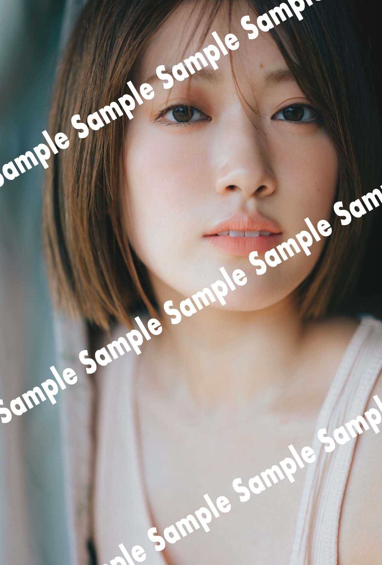 乃木坂46 樋口日奈 1st写真集「恋人のように」SHIBUYA TSUTAYAパネル展