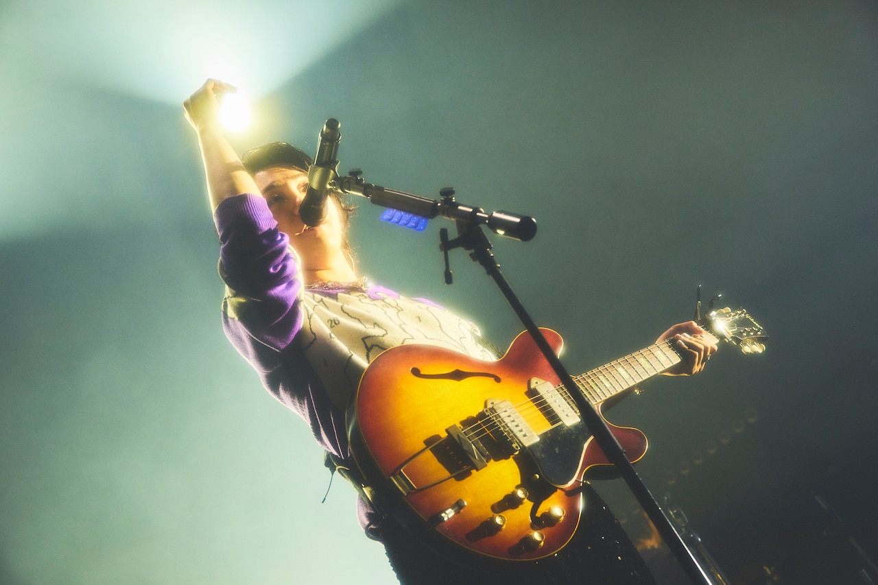 Mrs. GREEN APPLE「ゼンジン未到」掲げた初のZeppツアー終幕、結成10