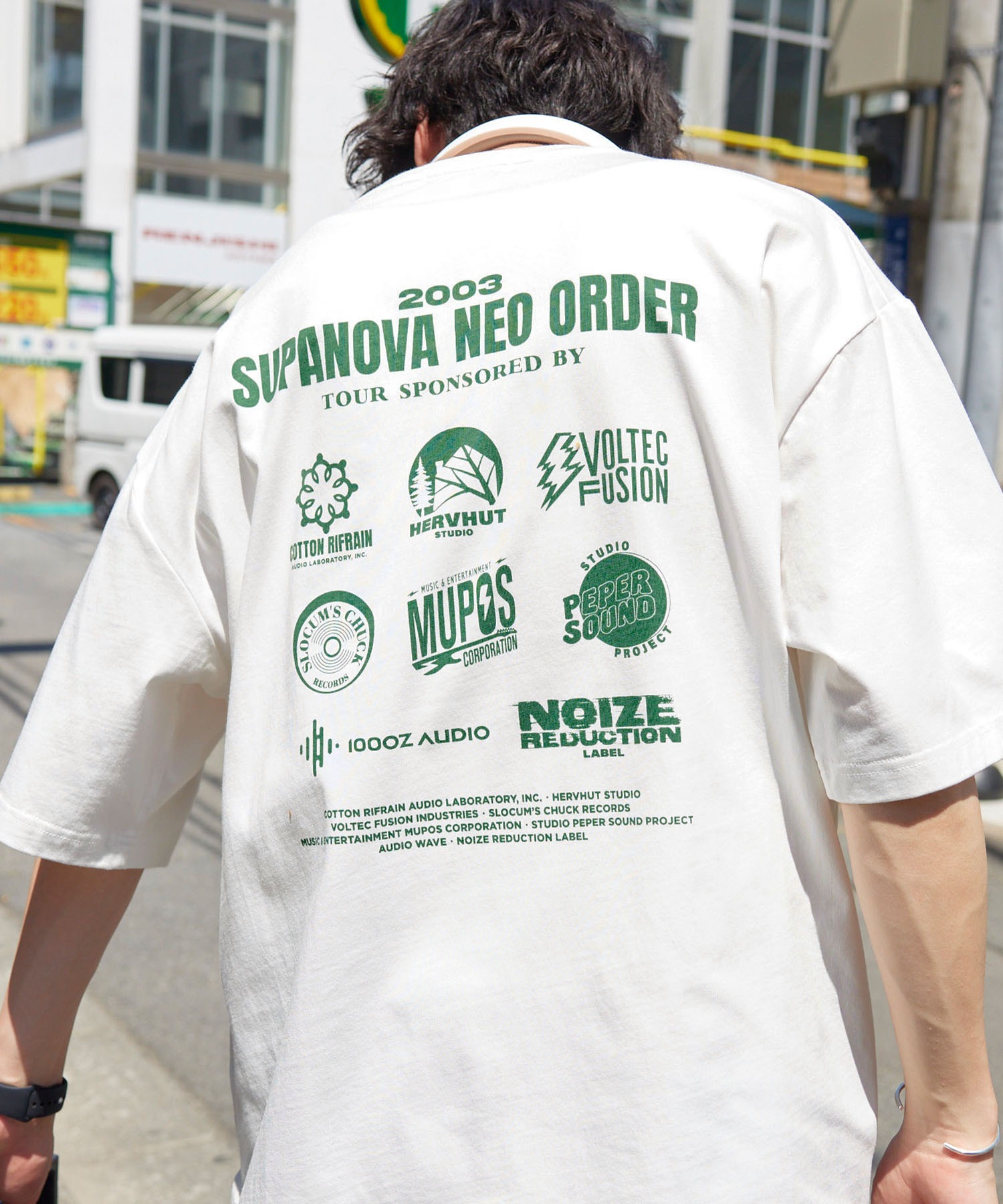 ツアーグラフィックデザイン ルーズ半袖Tシャツ MONO-MART│MONO-MART