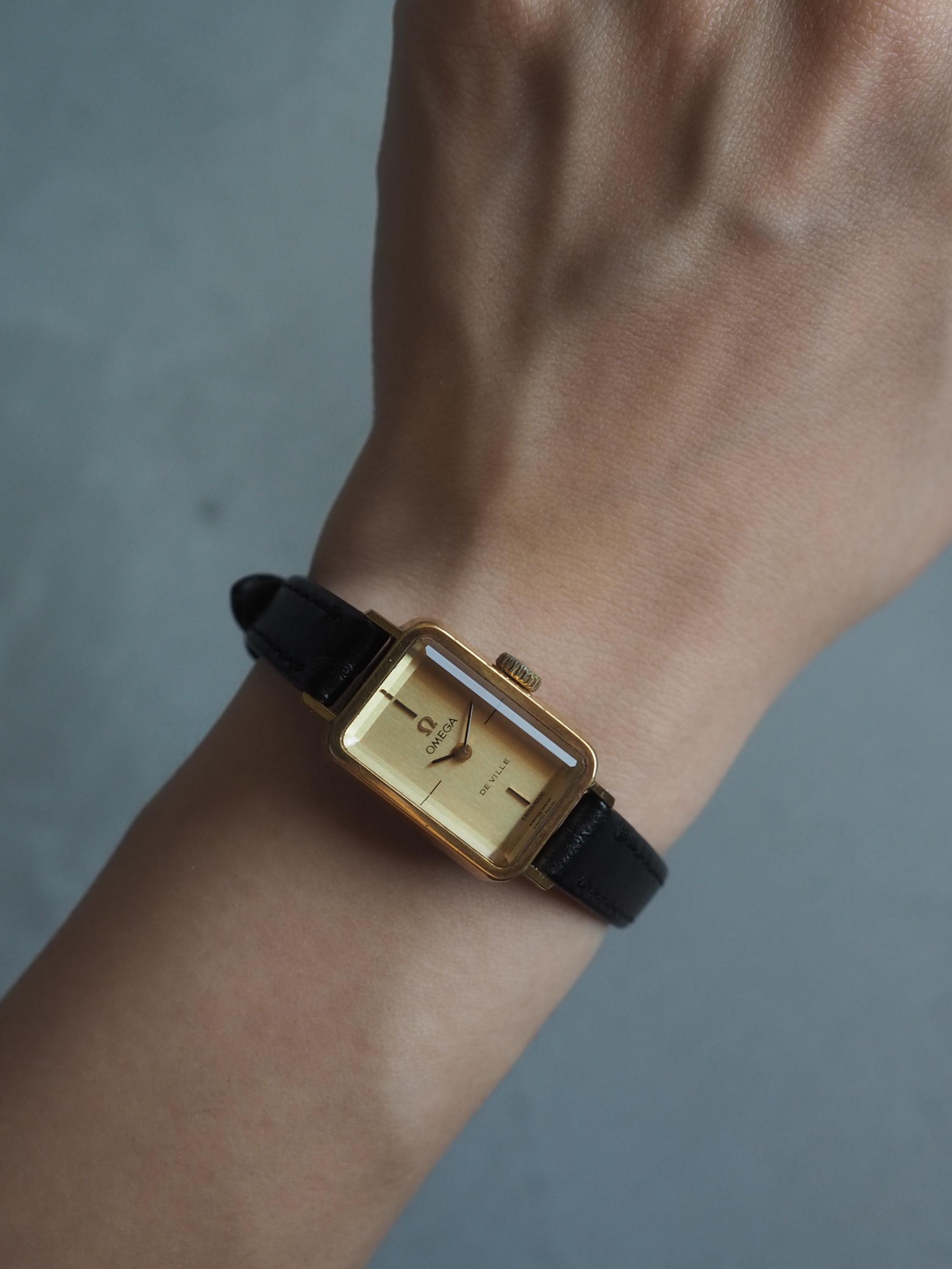 OMEGA ゴールド デビル スクエア アナログ美品 本日限定28,000円が