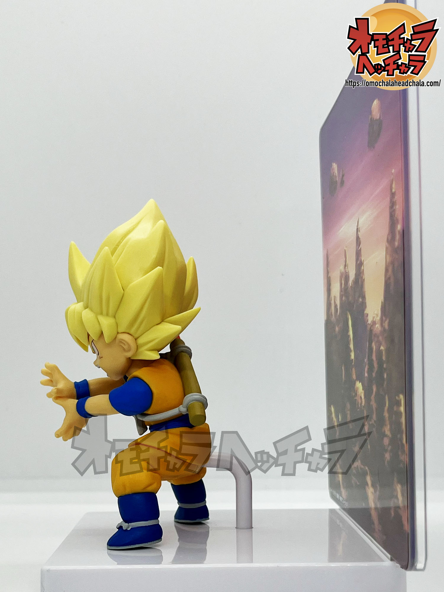 ドラゴンボールDAIMA 超サイヤ人孫悟空（ミニ）パネル付きフィギュア