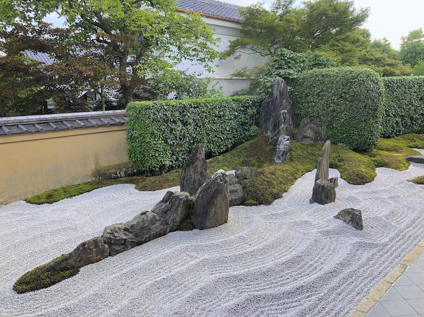 大徳寺 瑞峯院庭園 ― 重森三玲作庭…京都市北区の庭園。 | 庭園情報