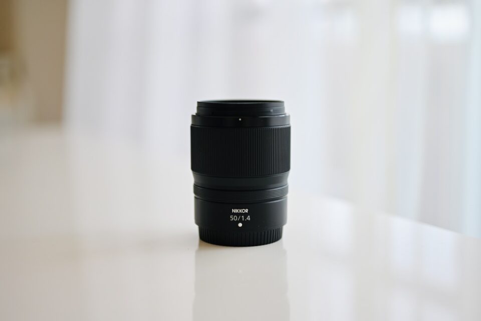 ニコンの単焦点レンズNIKKOR Z 50mm f/1.4を買いました！（レビュー