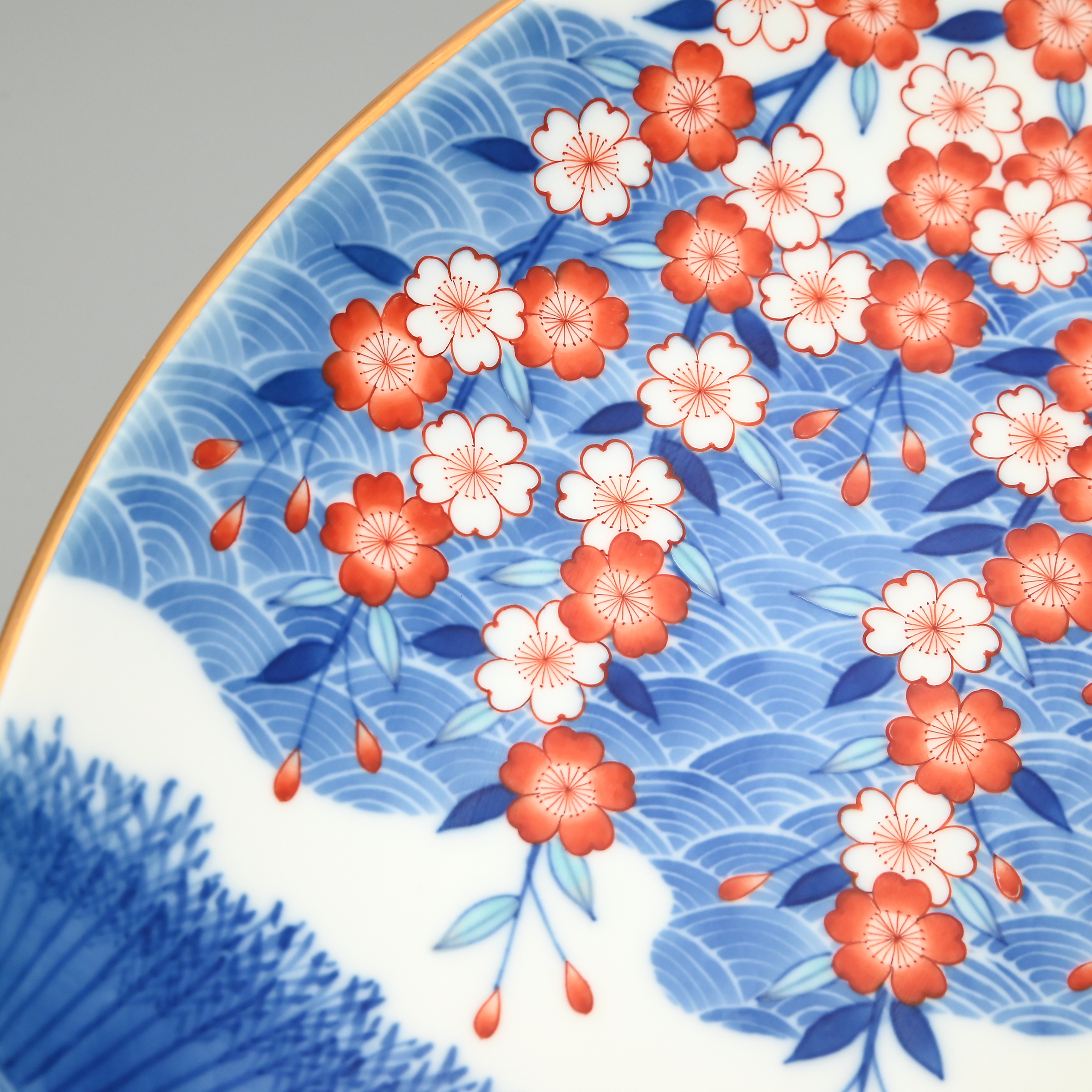 香蘭社 有田焼 染錦御所車 飾り皿 香蘭社 有田焼『染錦御所車』飾り皿