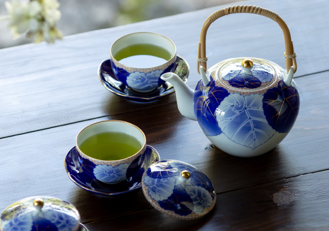 オールド香蘭社 皿4枚 柿右衛門風 染付 松竹梅鳥文 オールド香蘭社