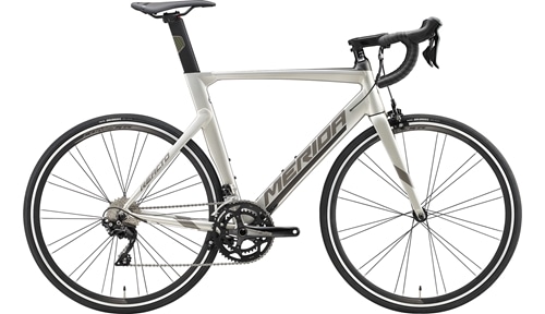 メリダリアクト400( Merida reacto 400)