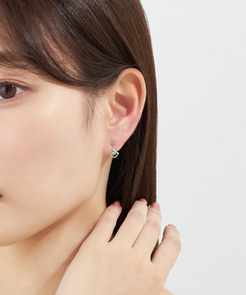 K10WG エメラルド・サファイア ピアス|festaria Online Shop(フェスタ