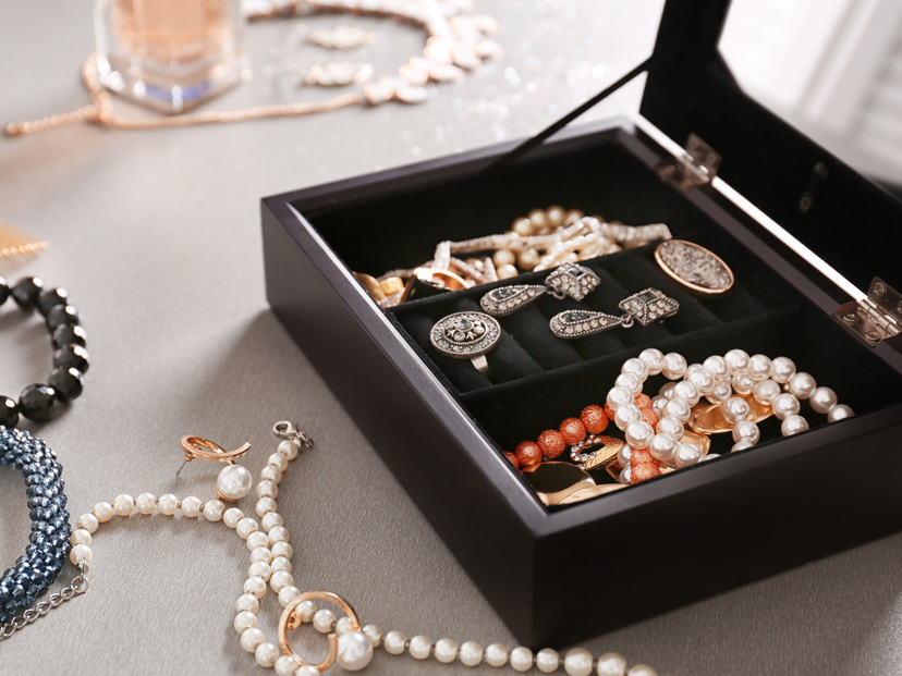 現行品 美品ティファニーブレスレット空箱 アクセサリー小物入れ 10個