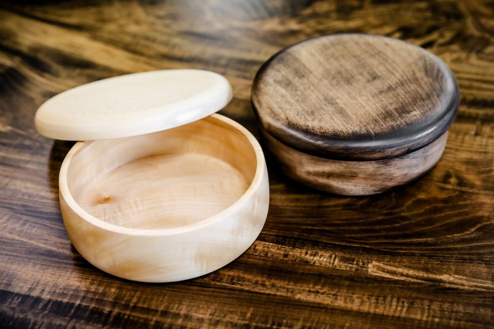 インテリア・生活雑貨 | 秋山郷 本物無垢の輪切りテーブル発祥の地「山