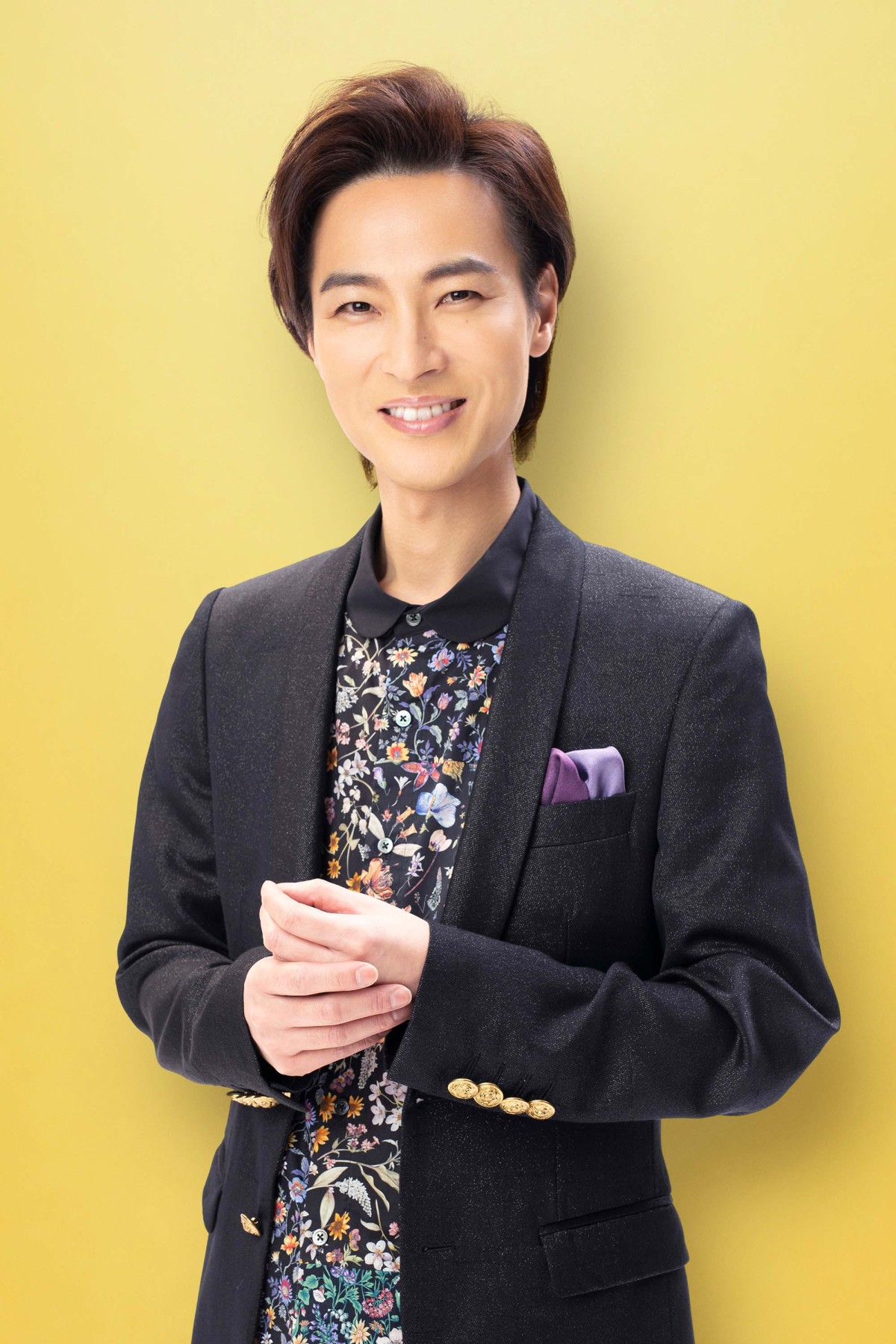 新装盤「誰に愛されても」発売記念。山内惠介が“誰愛”のカラオケ全国