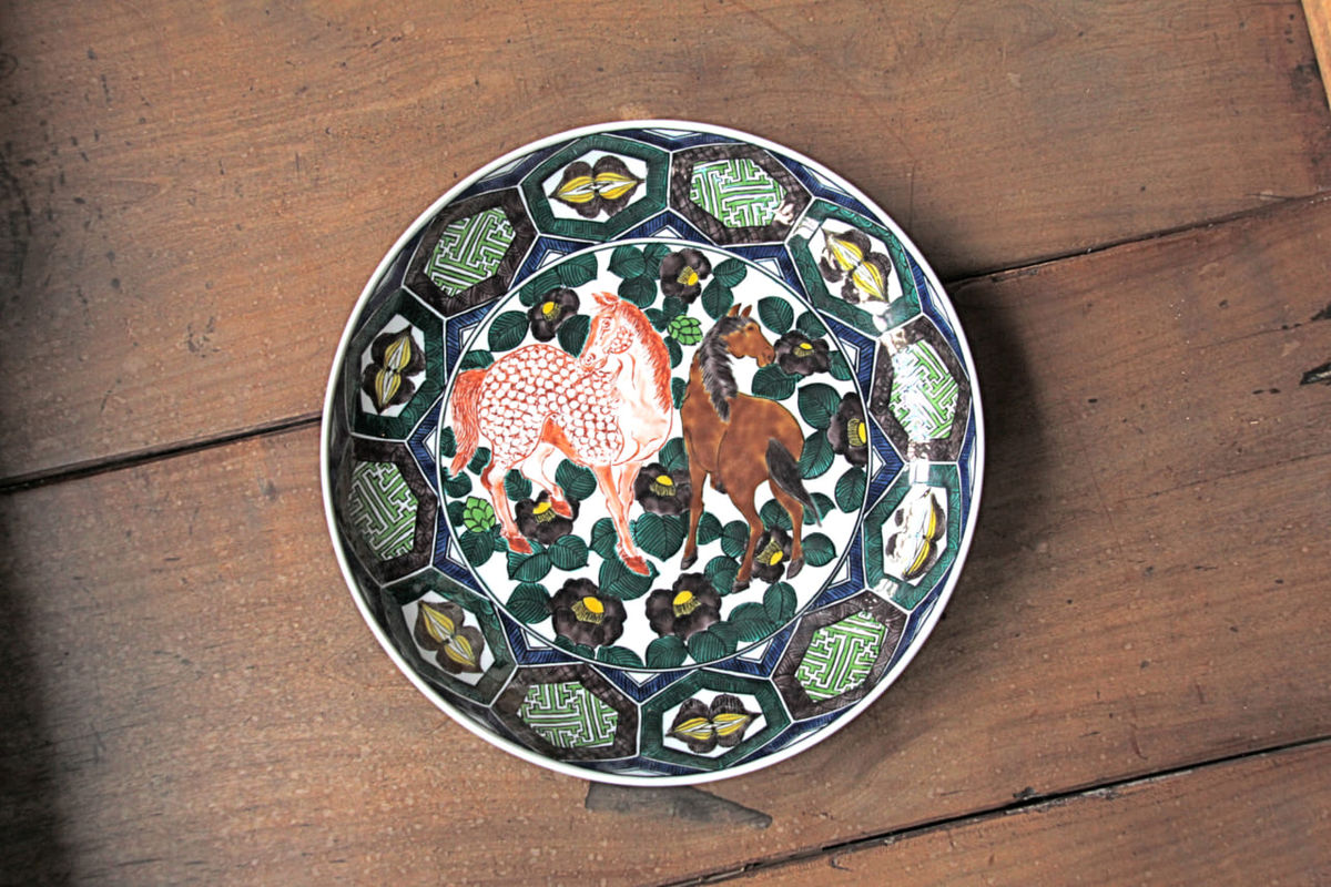 九谷焼壽楽窯 嶋田正則作【白磁穿相】壺 九谷焼壽楽窯 嶋田正則作