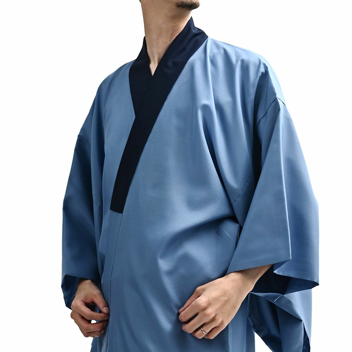 見えない部分にもこだわる裏勝りの長襦袢 紺衿 龍 170cm～180cm前後