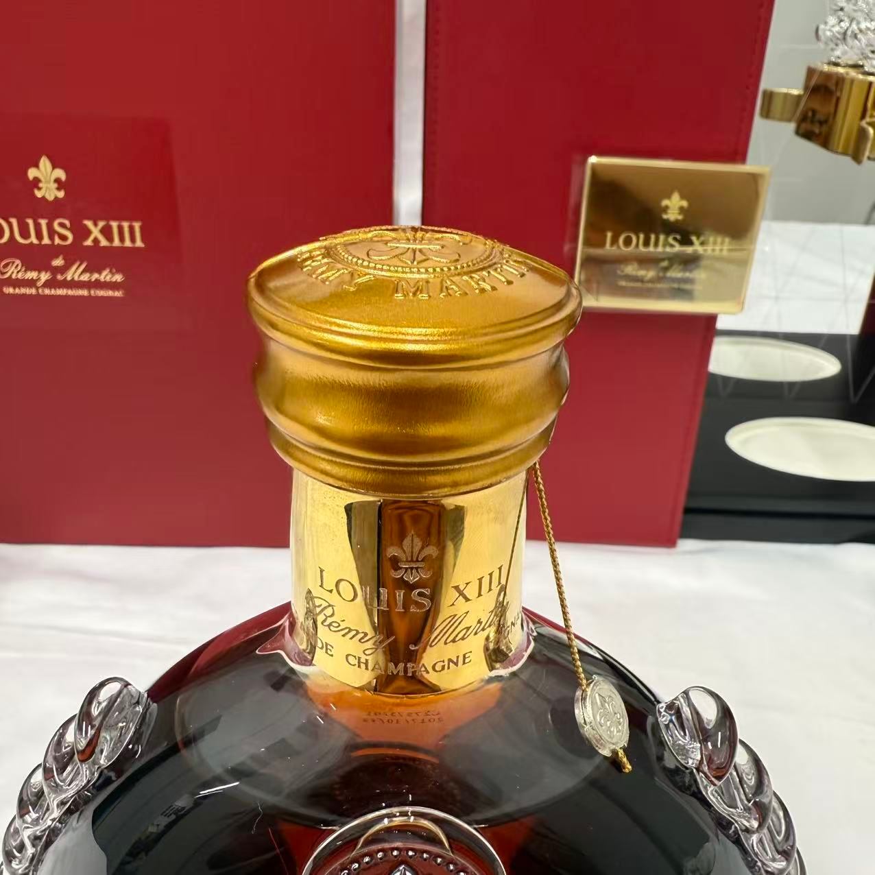 古酒並行レミーマルタン ルイ13世 700ml 観音開き シリアル一致 響*様 古