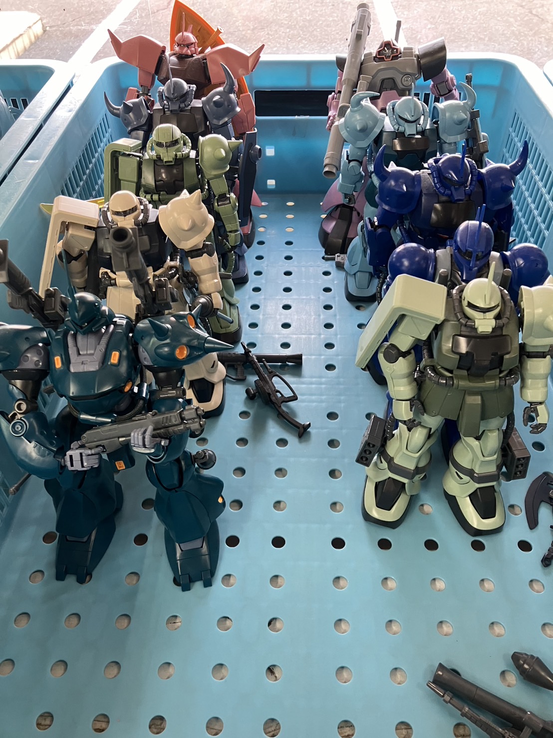 組み立て済みガンプラ大量に買取させていただきました！ | お宝中古