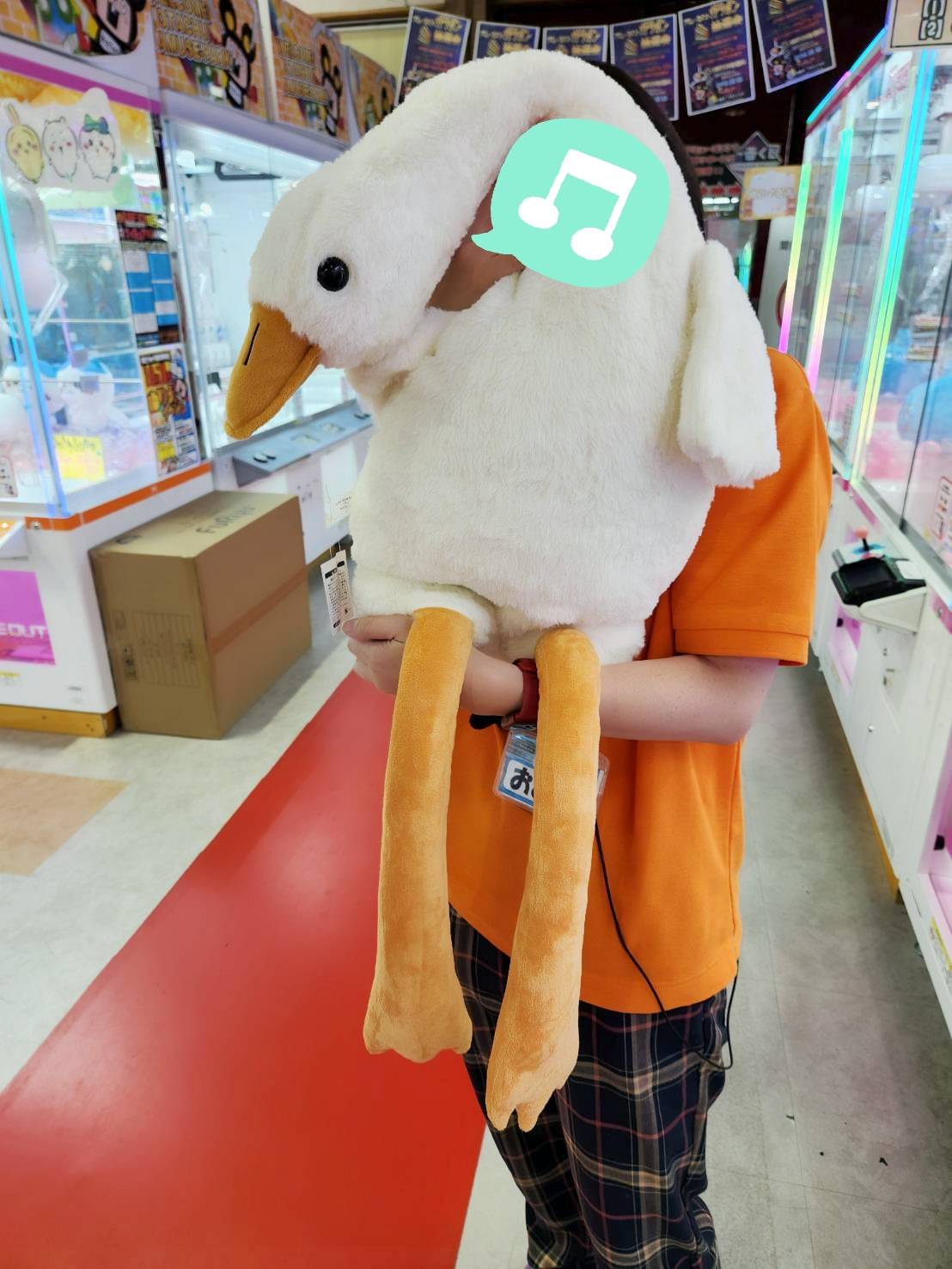 □超BIG！アミューズメントコーナーに◇アヒル超BIGぬいぐるみ 入荷