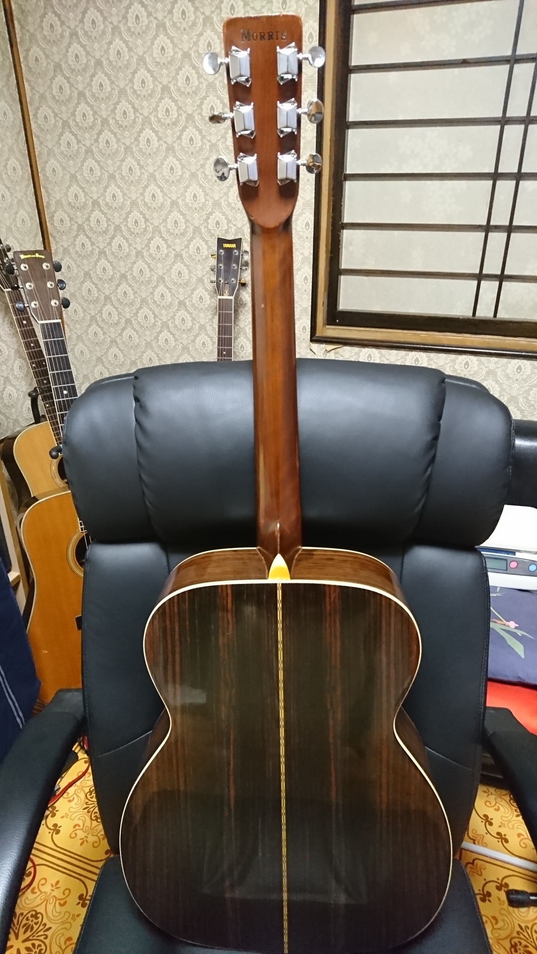 Morris FD-20というレアモデル♬: オヤジの挑戦TK□趣味のギター弾き語り