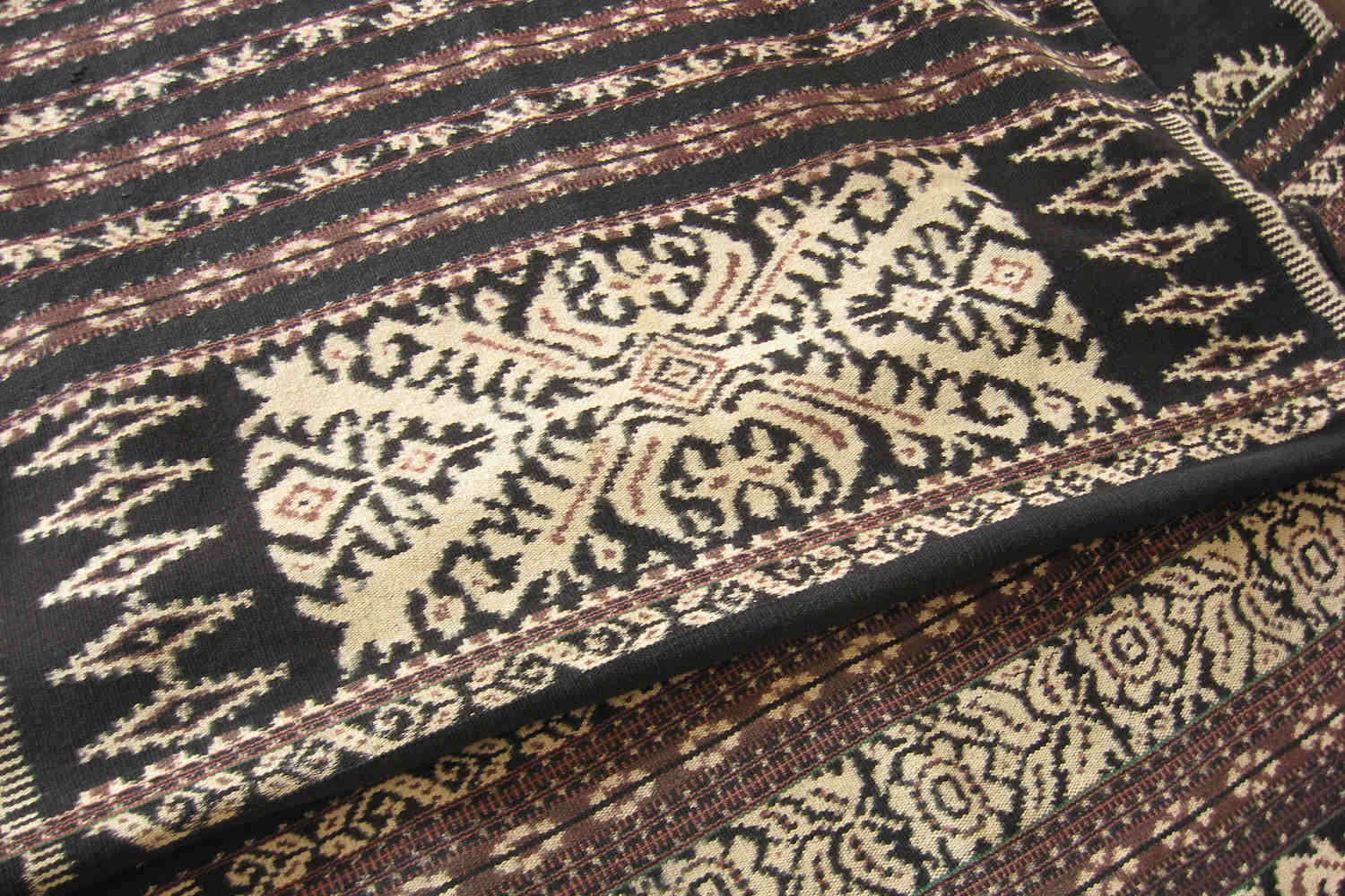 サブ島イカット（エイ）No.T-ISA-005|インドネシアのサブ島でつくられ