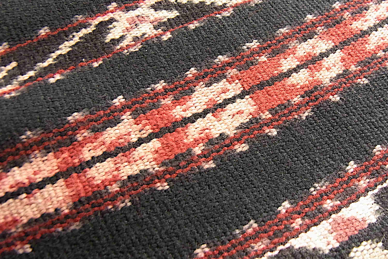 サブ島イカット（エイ）No.T-ISA-039|インドネシアのサブ島でつくられ