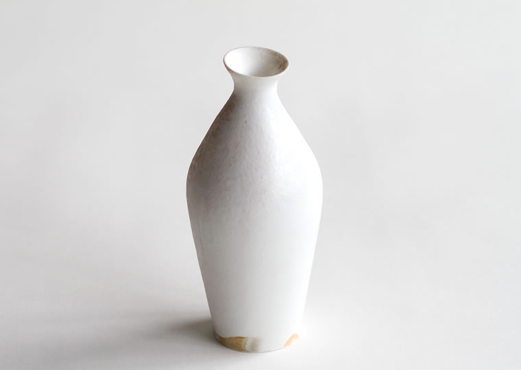 薪窯白磁 徳利 | Works | 田淵太郎 | panorama