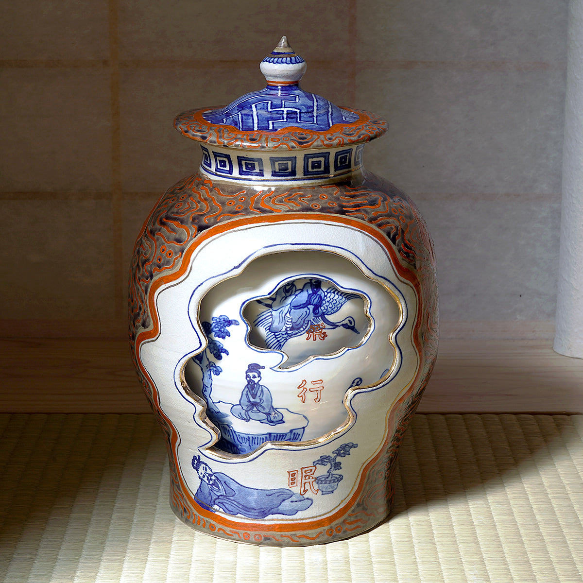 究極の美◼️古美術品、蔵から凄そうな青い壺が出