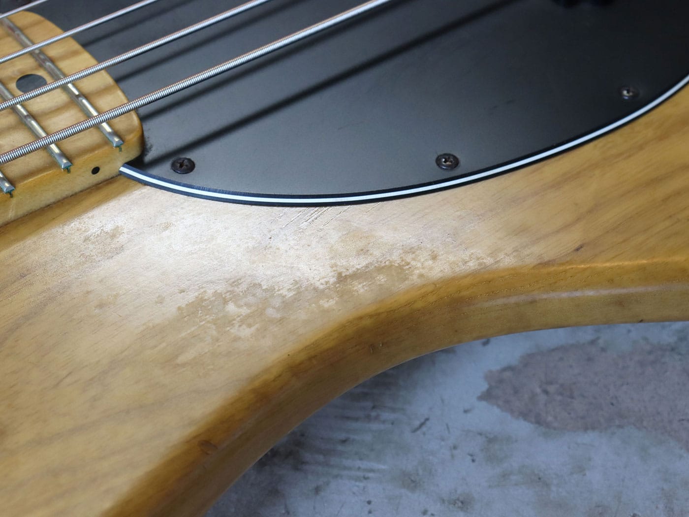 中古】Musicman Stingray 1988年製 - 神奈川県の中古楽器店 パプリカ