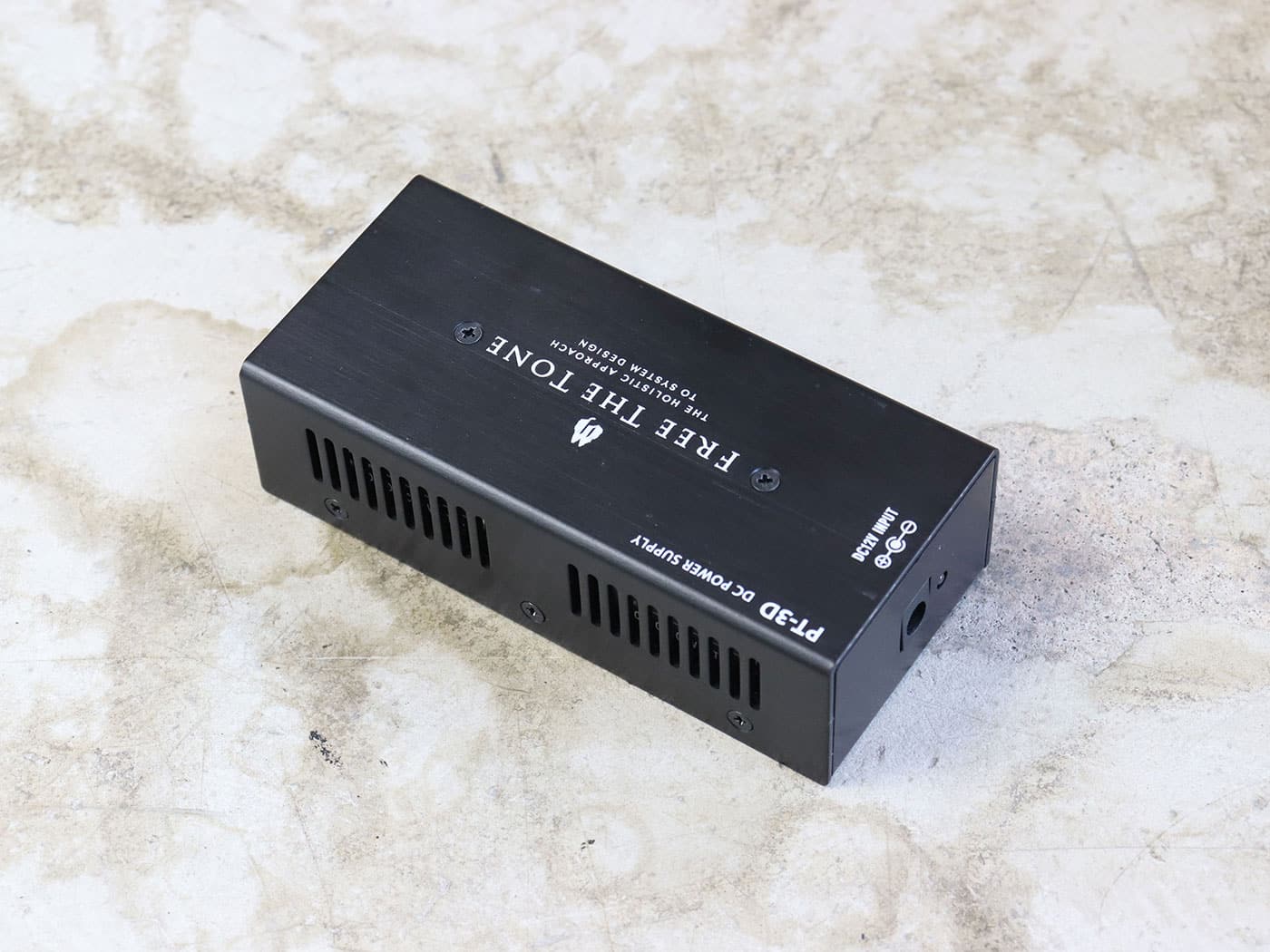 Free the Tone PT-3D DC POWER SUPPLY【中古品】
