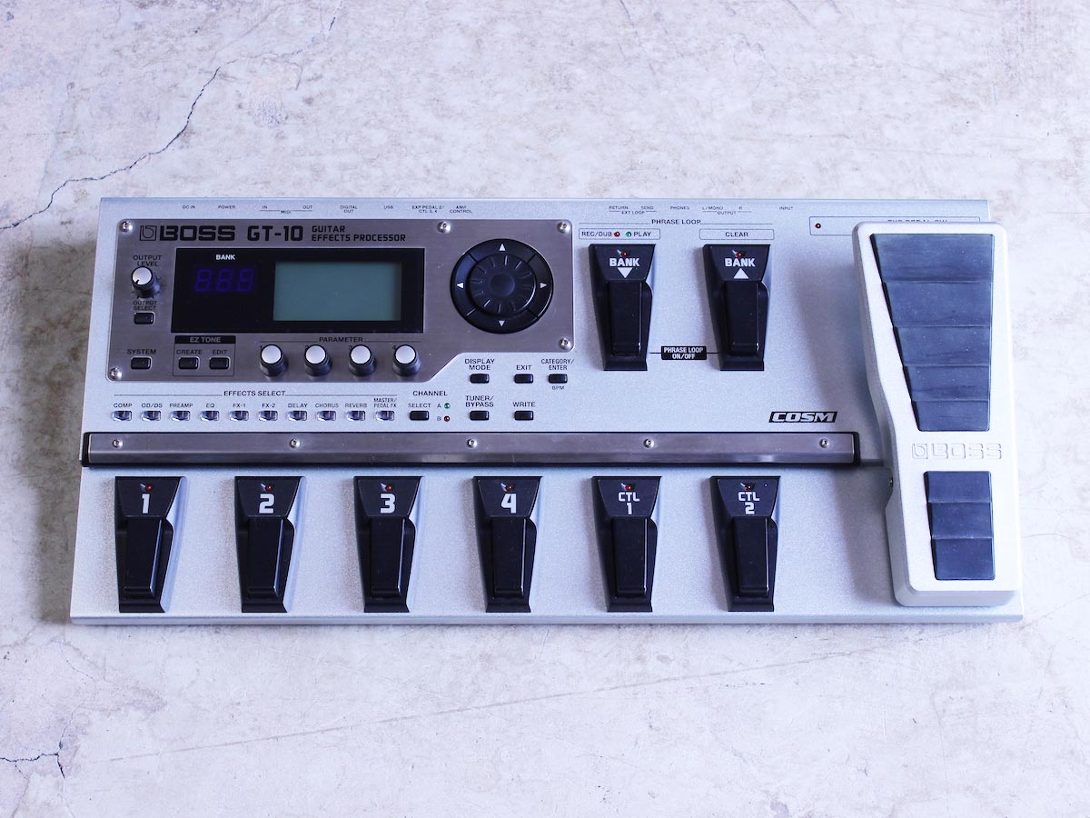 中古】BOSS GT-10 ギター用マルチエフェクター ソフトケース付き