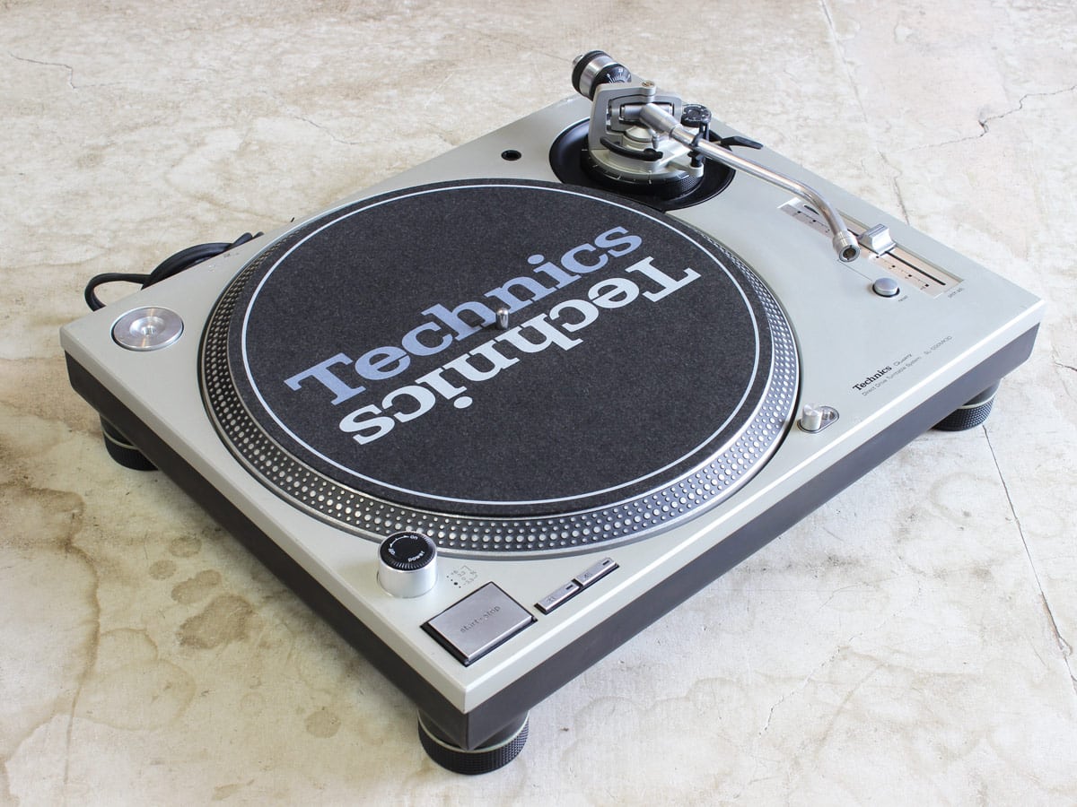 テクニクスアナログターンテーブルTechnics SL-1200 mk3d 【公式通販】