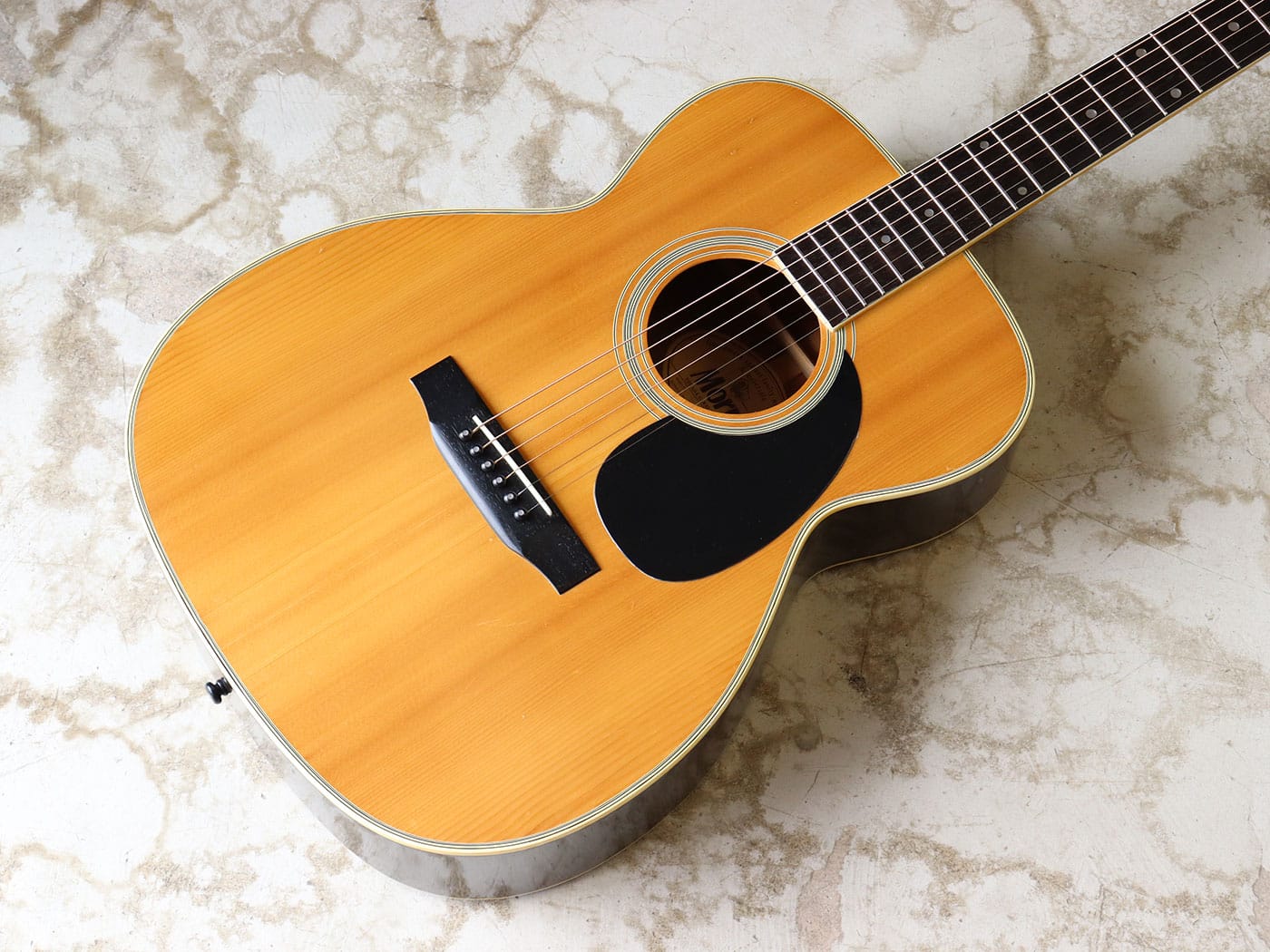 Morris モーリス アコースティックギター FD-20 ハードケース付属 1975