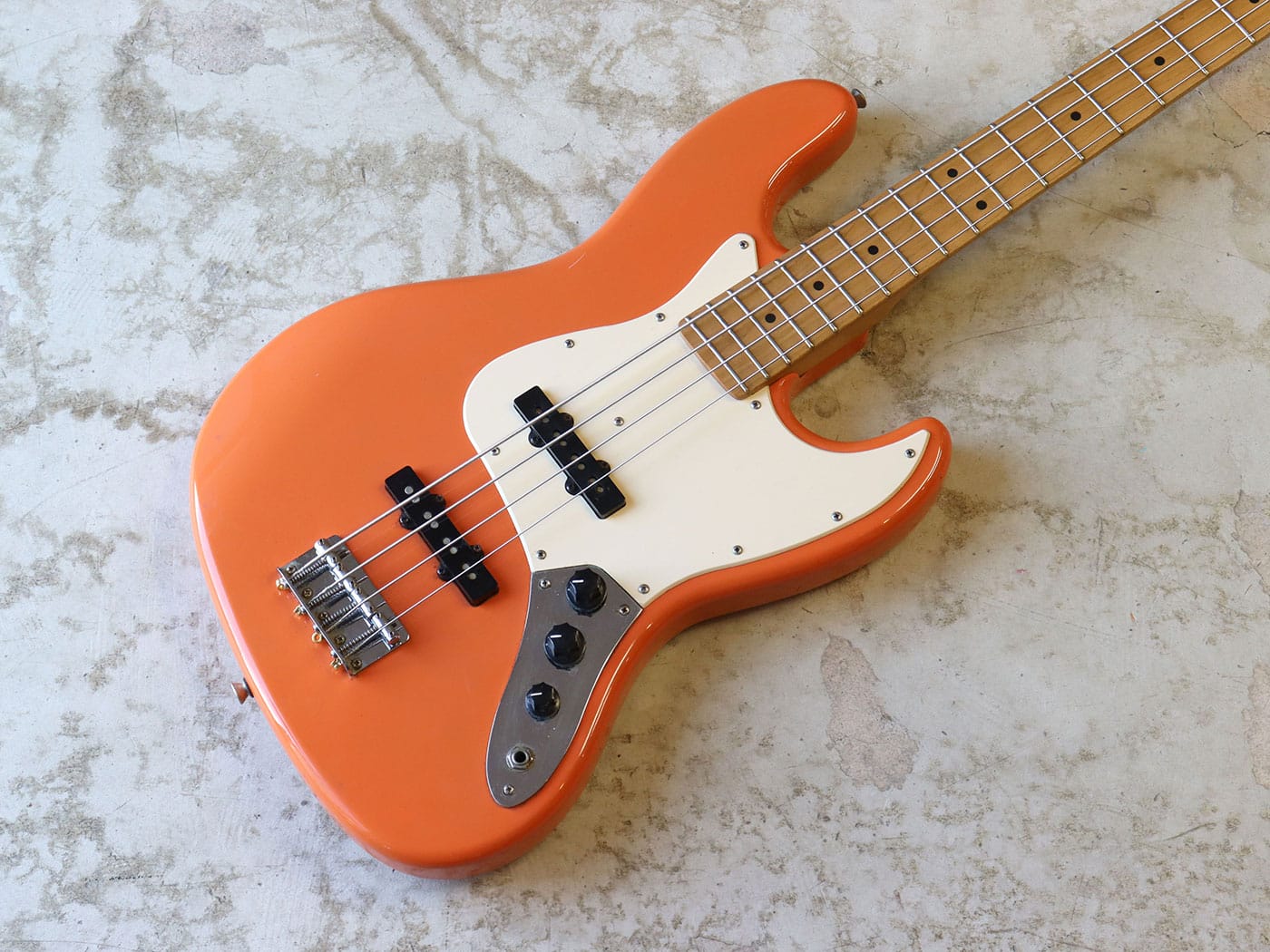 Mavis メイビス イシバシ楽器 ストラトキャスタータイプ エレキギター