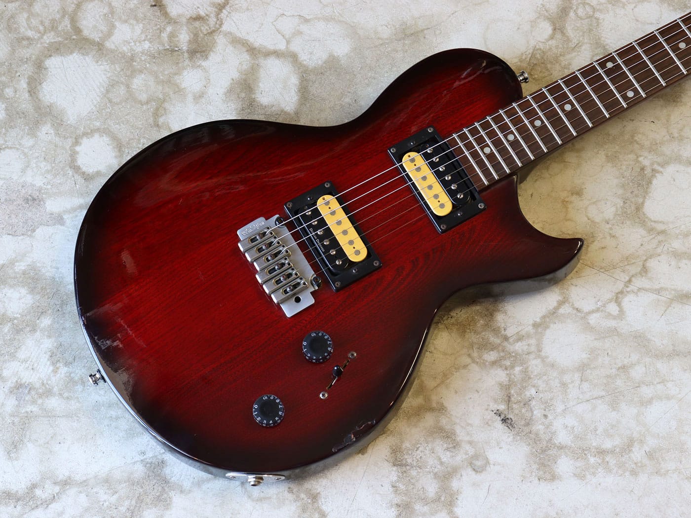 中古】ARIA ProII PEシリーズ Duncan Design搭載 レッドバースト