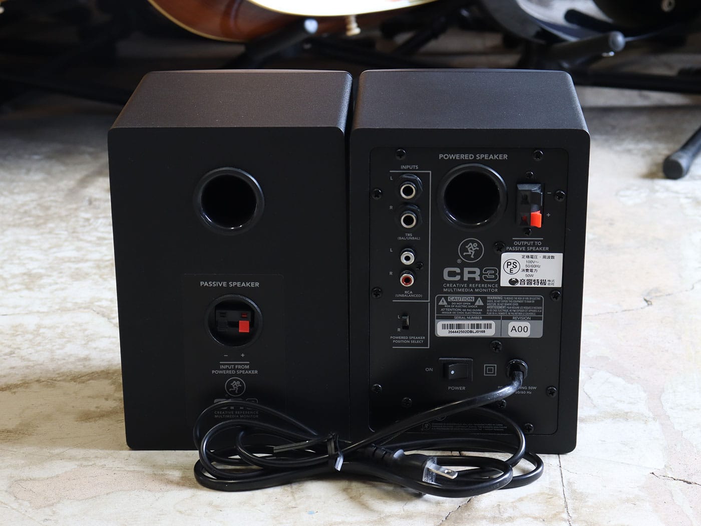 MACKIE CR3-LTD 日本限定モデル シールドケーブル2本付き MACKIE CR3