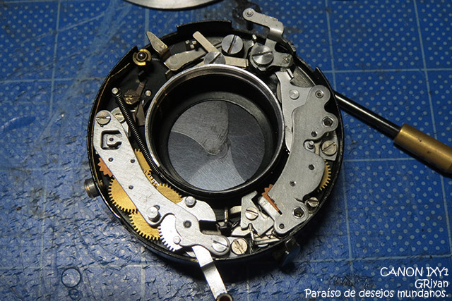 海鴎 4A-103 人気の中華二眼レフ 不動原因と対策 | ジャンクカメラの