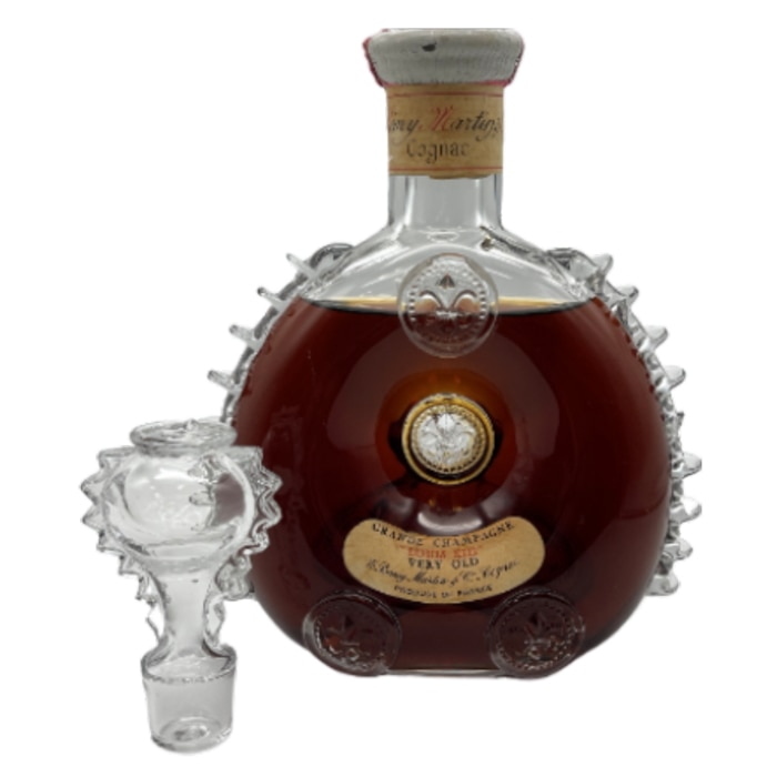 み*み様 レミーマルタン ルイ13世 バカラボトル 八角箱⁄替栓 ⁄栞