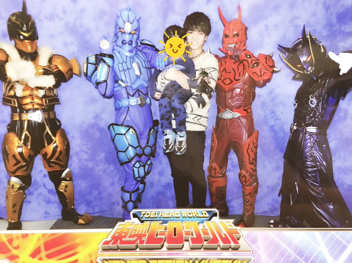 今年 仮面ライダー電王。10周年だね。 モモタロス、ウラタロス