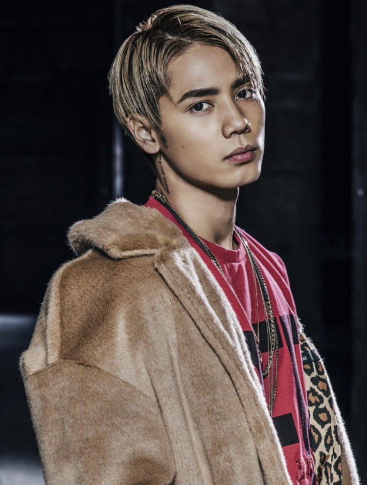 神谷健太 Lightning クッション 2025年最新】神谷健太 クッションの