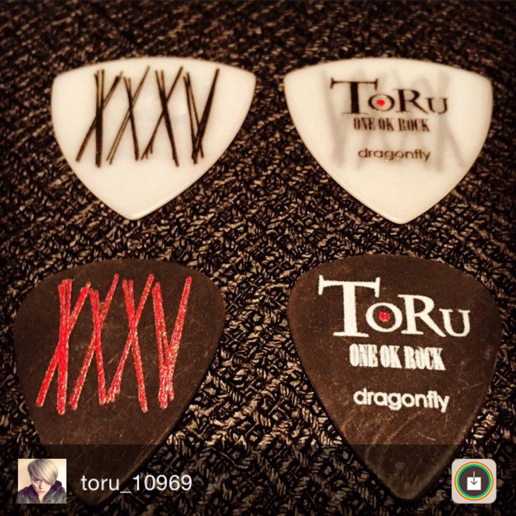 ONE OK ROCK 2017 北米ツアー TORU ギターピック Pick ONE OK ROCK
