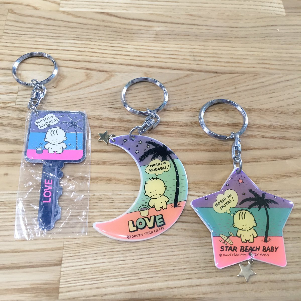 謎の店セレクト】 ”ファンシー絵みやげ キーホルダー” 昭和のお土産屋