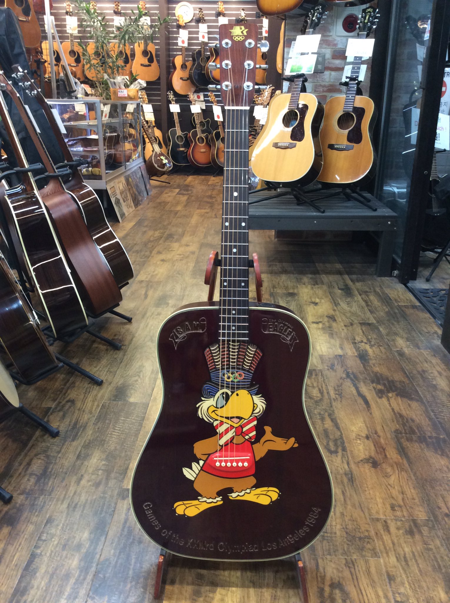 1984年 ロスアンゼルス オリンピック 記念ギター 【公式通販】