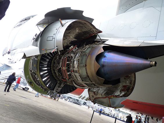 CA 中国国際航空 Airlinertags B747-8 新作 エンジンパーツ CA 中国