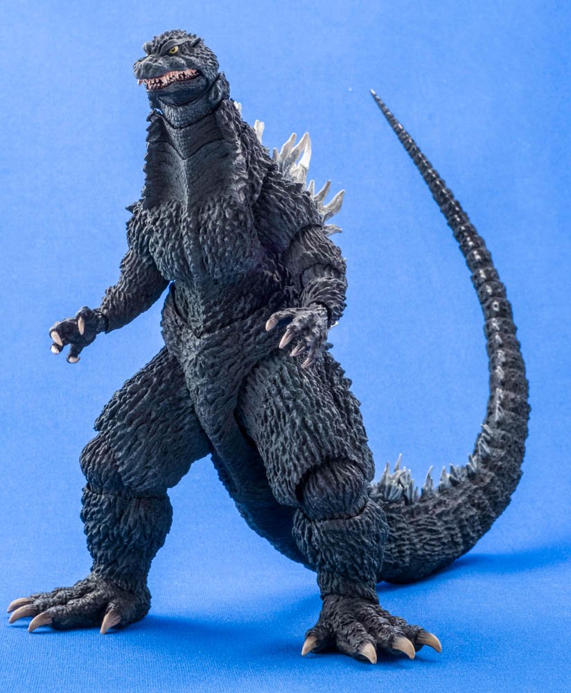 今週末の新商品】 「S.H.MonsterArts ゴジラ（2002）」一般店頭にて4月