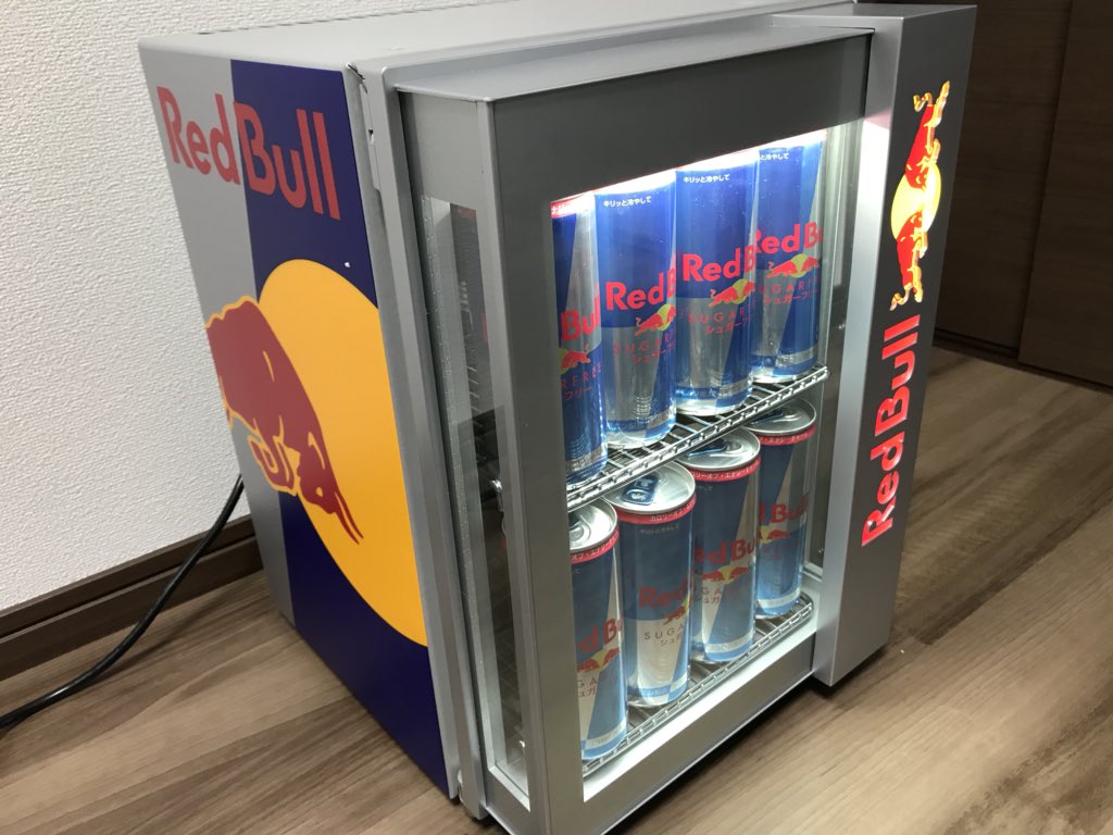 良品】RedBull レッドブル 小型冷蔵庫 ショーケース 非売品 希少