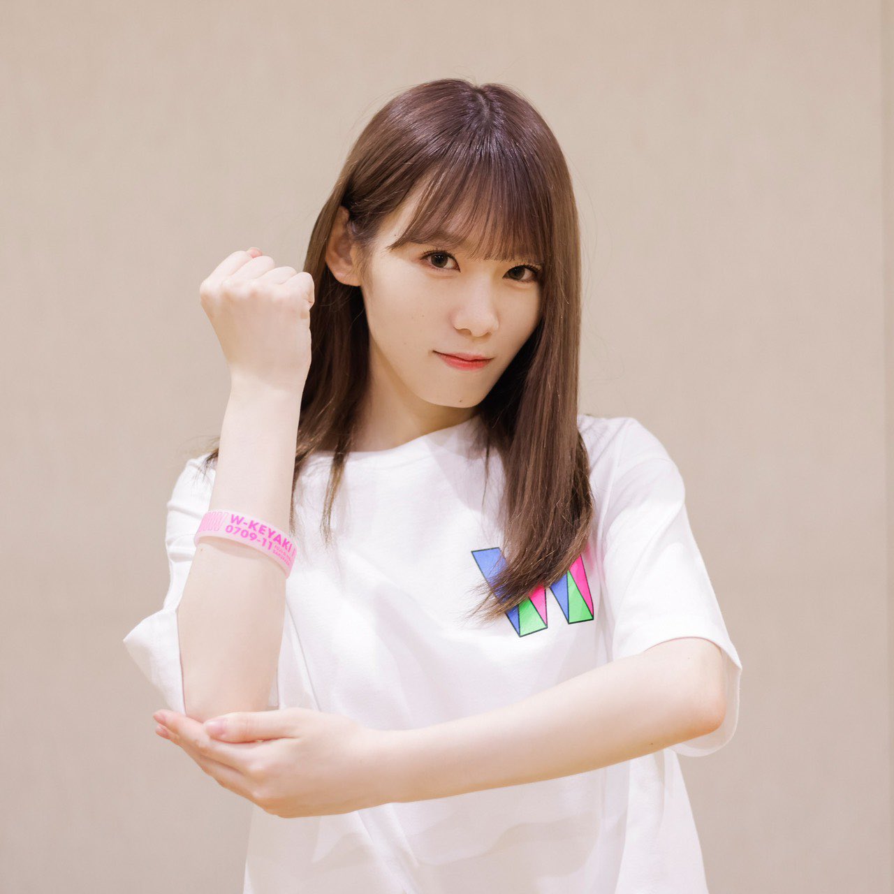 櫻坂 関有美子 直筆サイン入りTシャツ 新春記念価格1月7日まで 櫻坂46