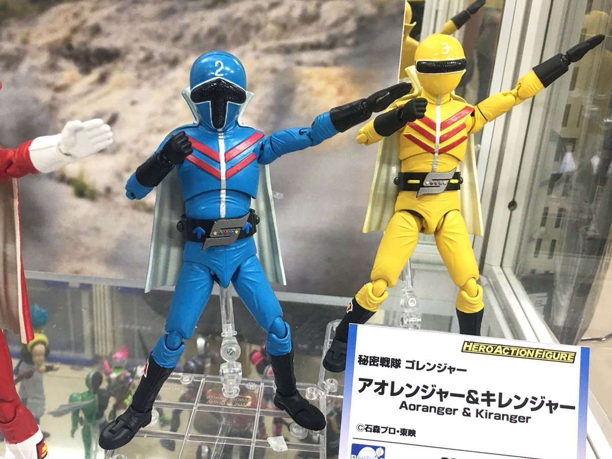 HERO ACTION FIGURE ゴレンジャー アカ アオ＆キ モモ＆ミド HERO